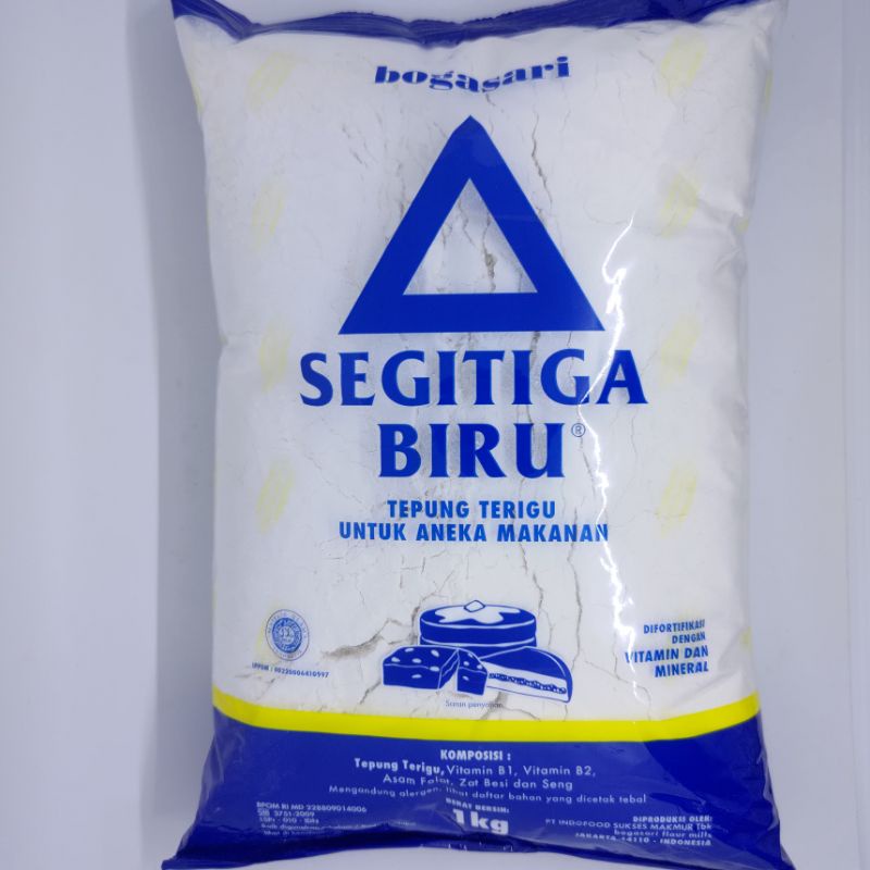 

tepung terigu segitiga biru 1kg