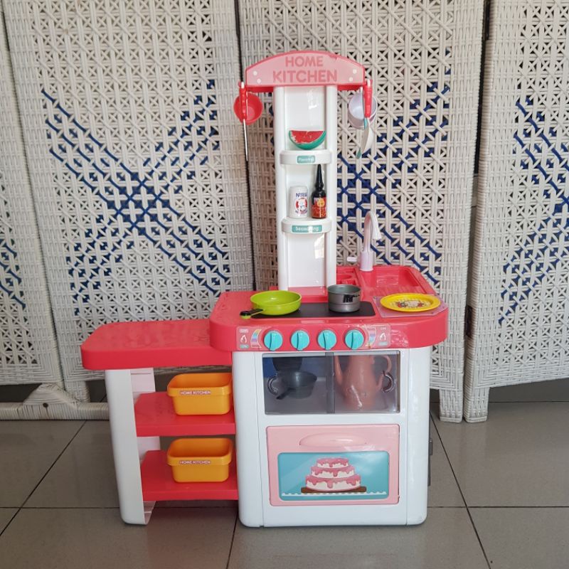 Pretty missy kitchen