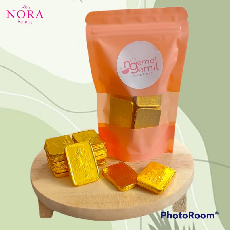

Cemilan Coklat Emas Kotak