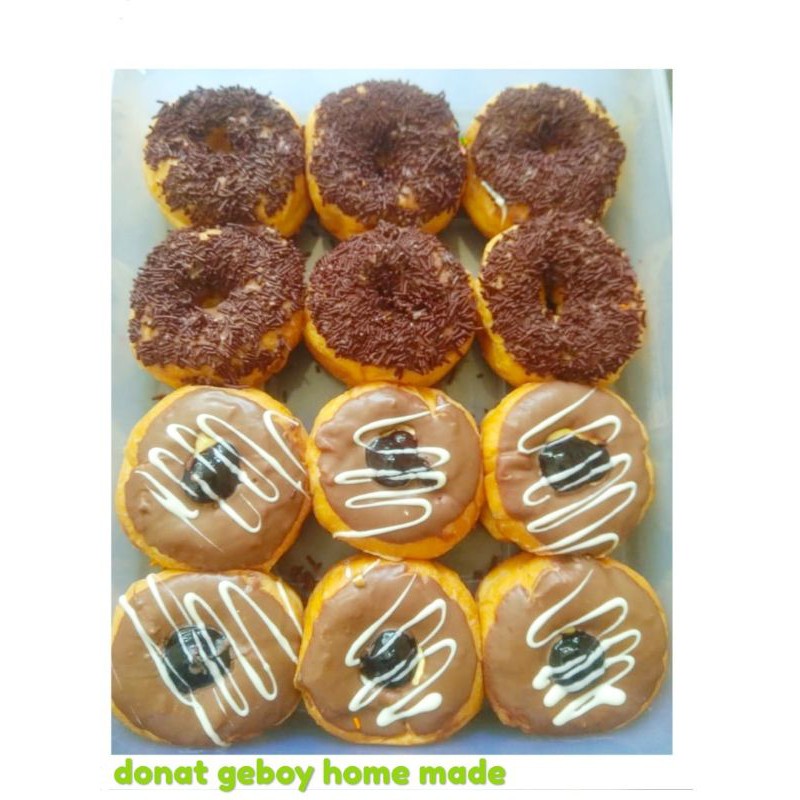 

Donat Geboy Home Made ( Gojek Only)