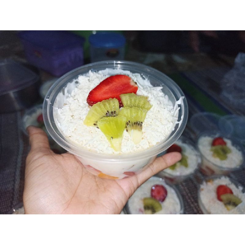 

R.A Salad Ukuran 300ml