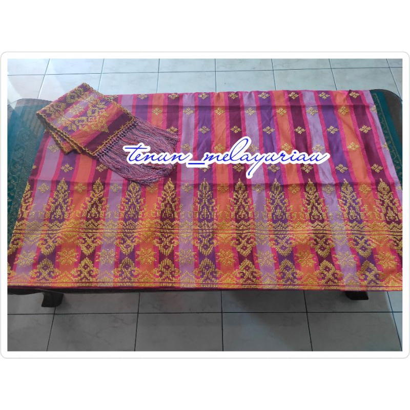 kain tenun Melayu Riau asli