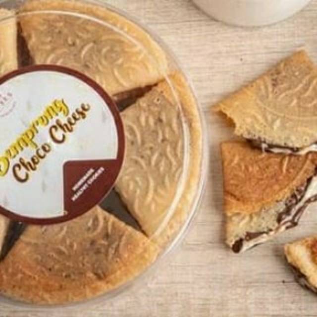 

Semprong nutella / choco cheese