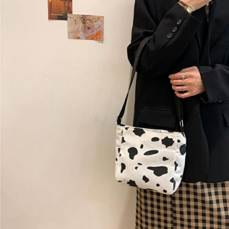 dem_sare / DS156 AMICOW Tas Selempang Wanita Tas Selempang Kanvas Mini Motif Cow Sling Bag Tas Selempang Mini