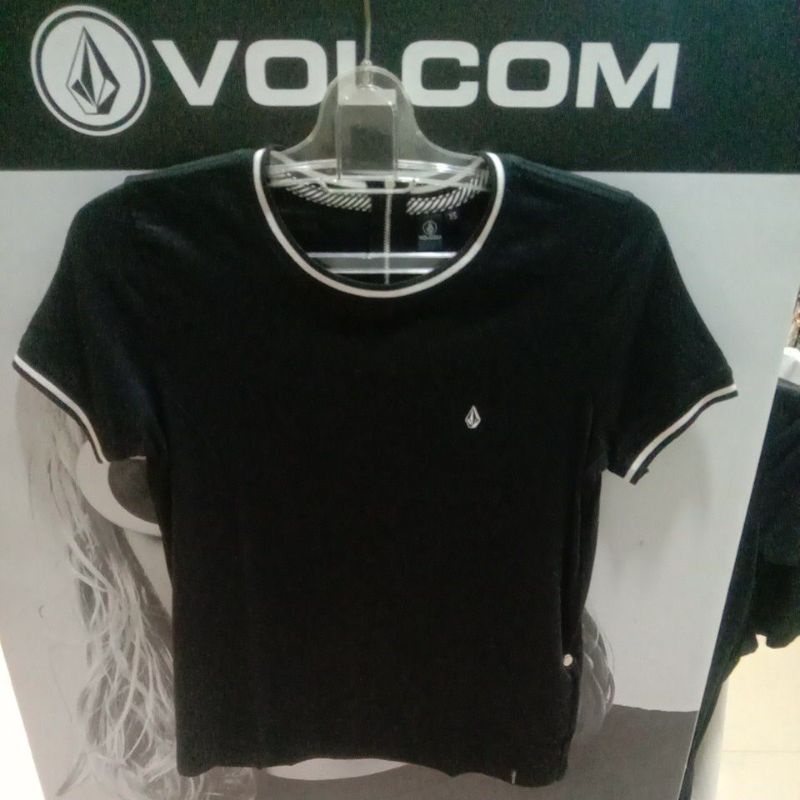 kaos volcom cewek