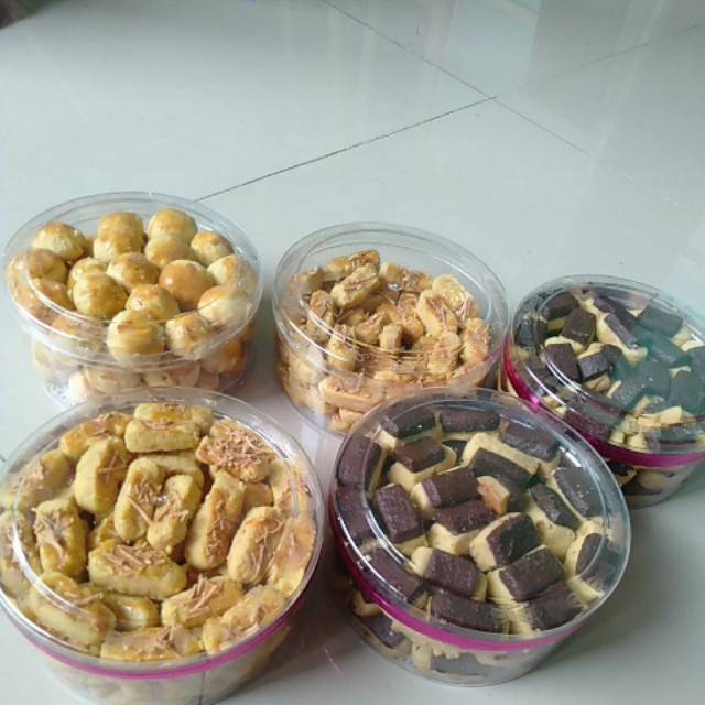 

Kue Nastar lembut dan gurih