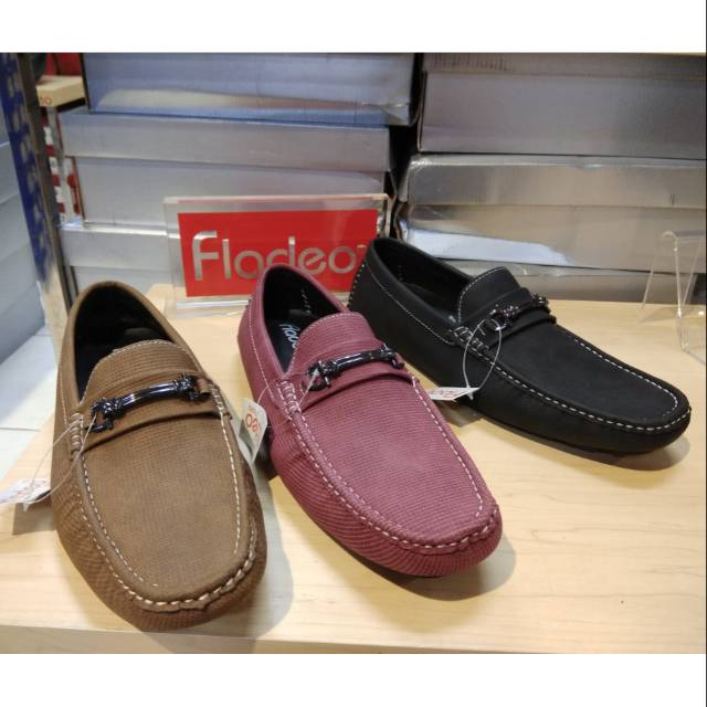 Sepatu pria mocasin fladeo