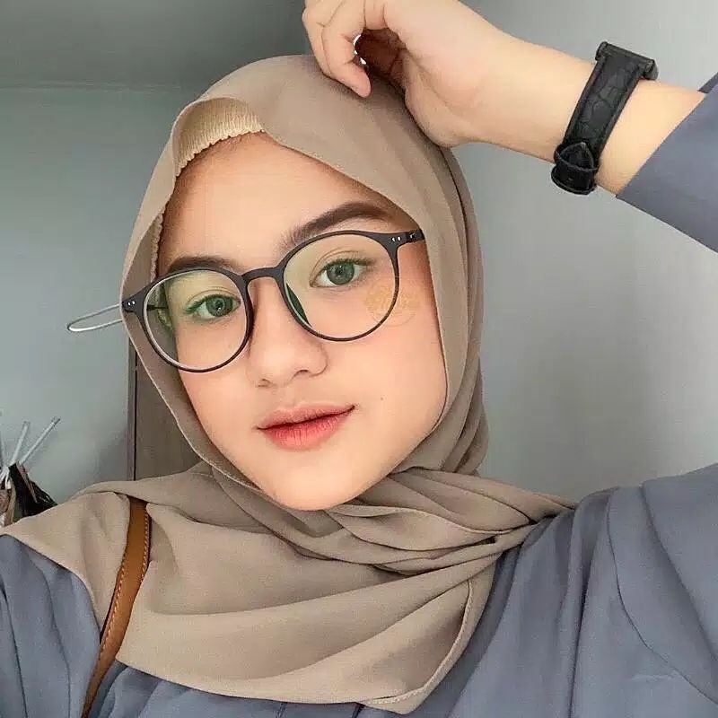 BEST SELLER KACAMATA KEKINIAN FRAME 21261