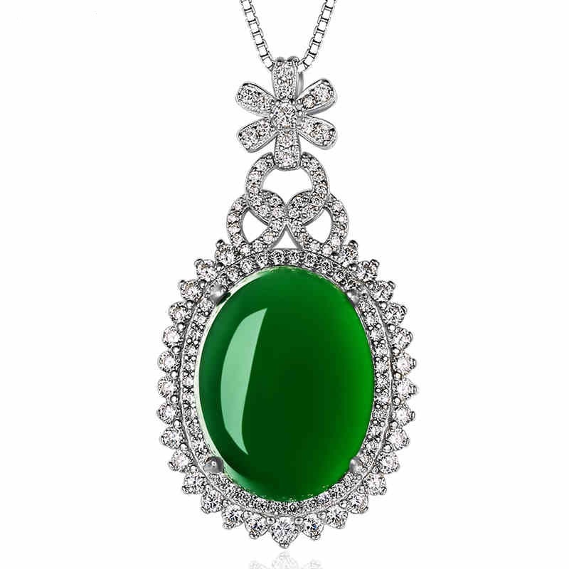 [Ready Stock]Fashion Silver Plated Necklace Inlaid with Emerald Full Diamond Pendant