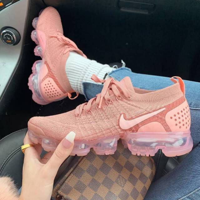 rust pink vapormax