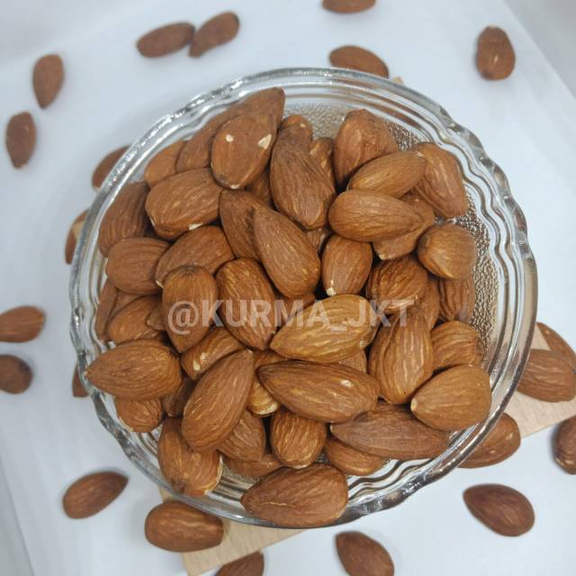 

Kacang Almond Roasted - Matang - Almond Panggang