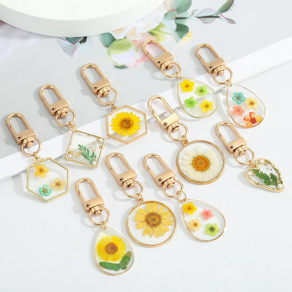 Bunga Kuning Bulat Bunga Kering Gantungan Kunci Natural Flower Dropping Oil Daisy Keyring Liontin Hadiah Untuk Perempuan