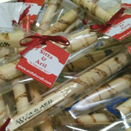 

Souvernir pulpen bambu