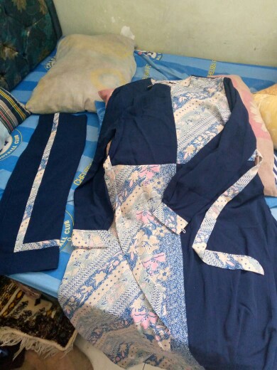 Gamis Batik - Satu Set Gamis - Fathima Hijab Hayuri