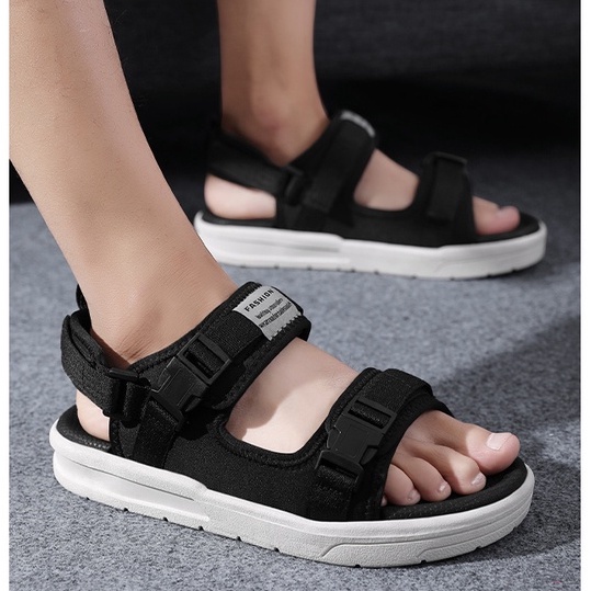 Sepatu sandal sporty sandal gunung dan outdoor Original Import Sandal pria dan wanita terbaru original import