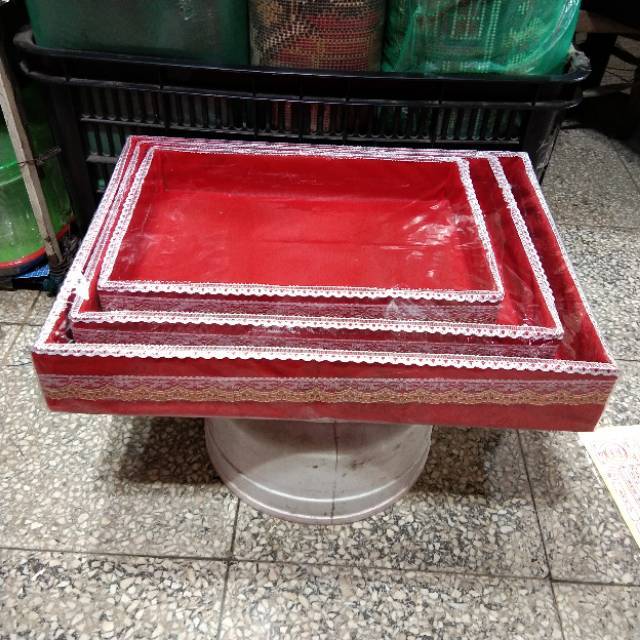 Kotak Hantaran Lamaran Set isi 3 pendek merah biru krem gold hijau