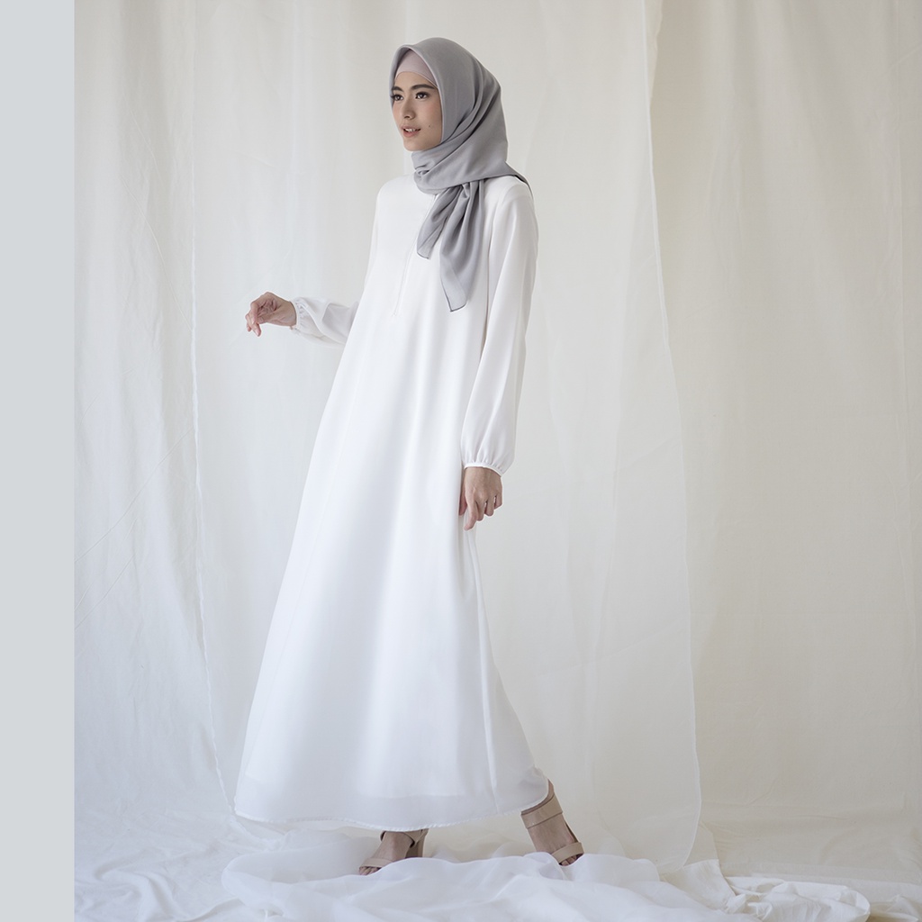 Basic Sada by Aska Label - Gamis polos dengan kantong dan busui friendly bahan crepe warna putih offwhite, hitam black, maroon burgundy, abu taupe, ungu lilac, dusty pink mauve, navy