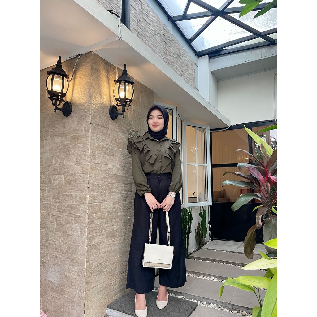 BEFAST - ZFS OOTD Blouse ERIKO / LELANA WRAP BUTTON RUFFLE SHIRT / Blouse Crincle Model Terbaru / Pakaian Cewe Kue Kekinian Remaja / Blouse Casual Wanita / Outfit Wanita Hijab / Blouse Polos Formal / OOTD Remaja ABG Trendy