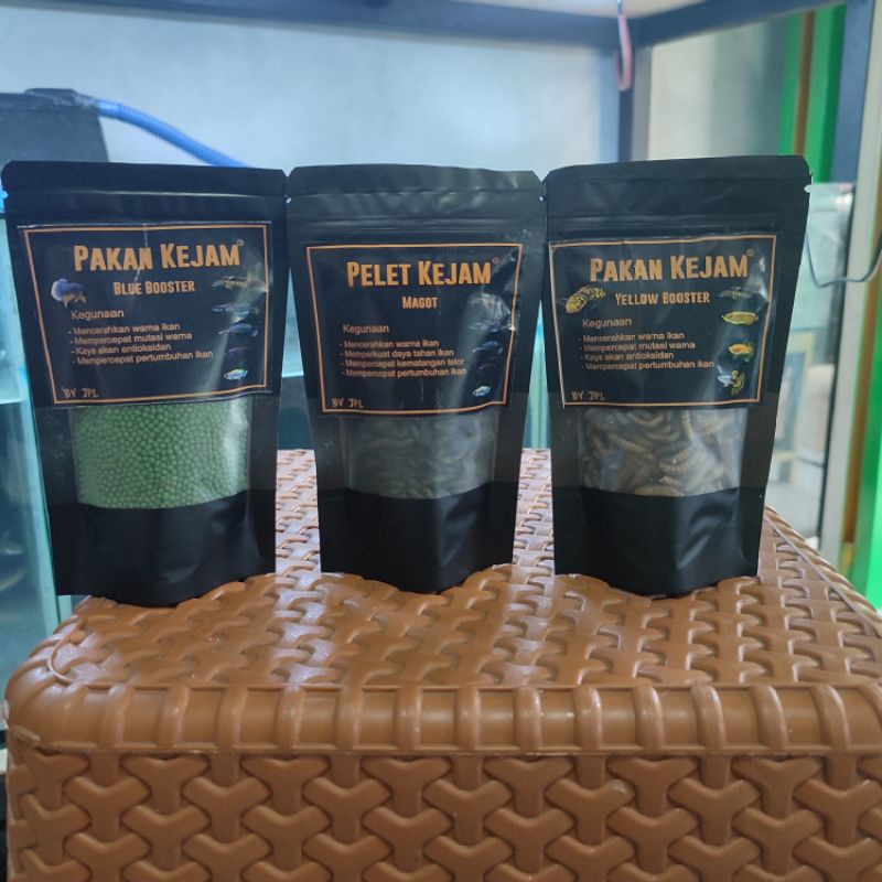 Magot kering Bsf extra spirulina dan pelet blue bosster