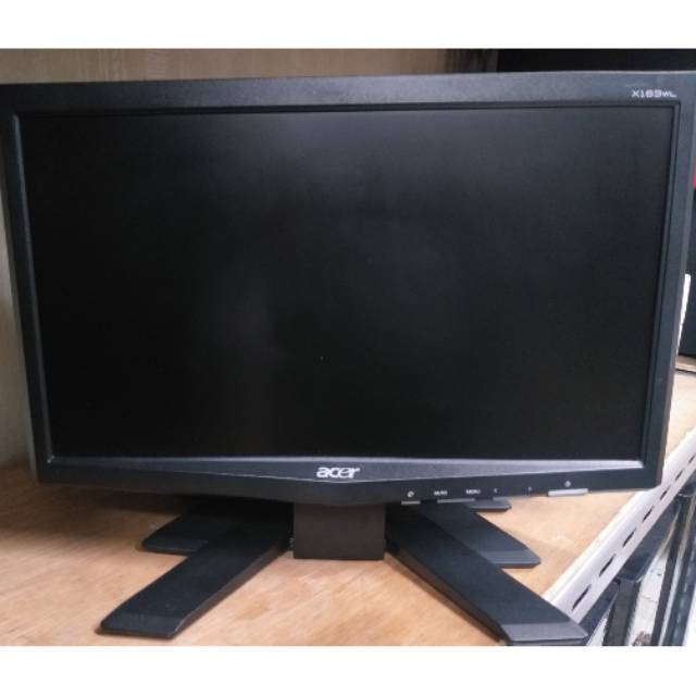 Monitor LCD Acer X163W 16 inci kaki V untuk pc atau cctv atau casir