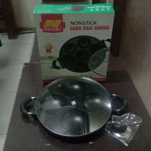 cake pan series 4 lubang serabi nagako non garansi