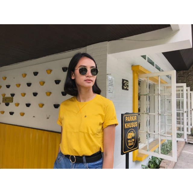 KAOS POCKET POLOS KUNING MUSTARD