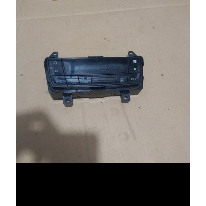 AC di gital Toyota Agya facelift 2021