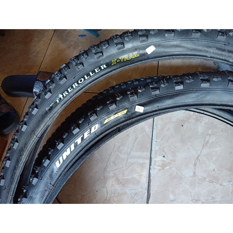 ban luar sepeda united 26x1.95 26 x 1.95