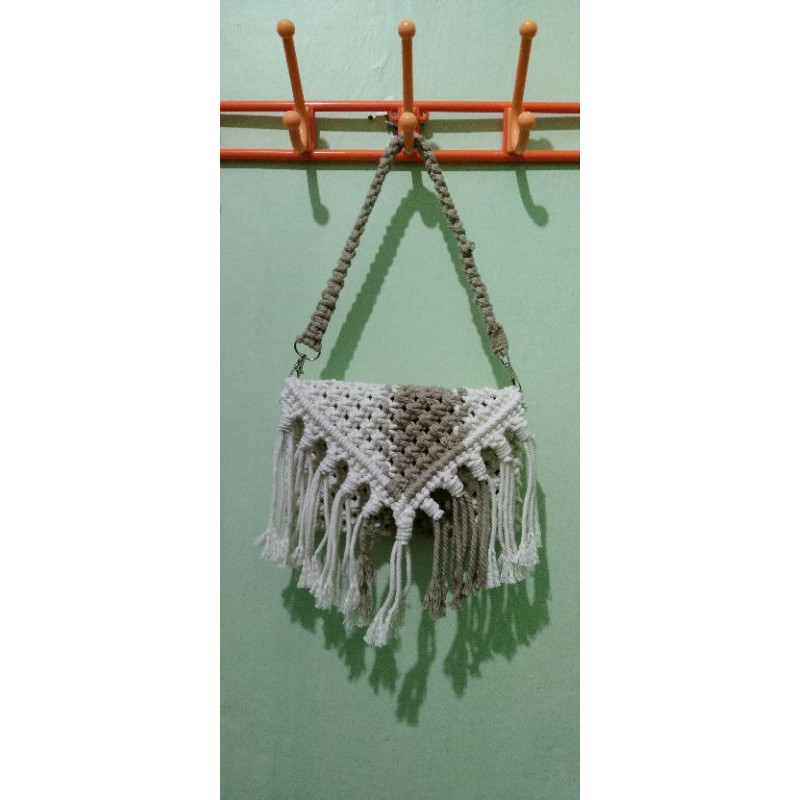 READY STOK) macrame clutch