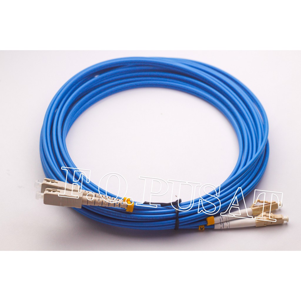 Patchcord OM4 LC-LC Duplex MultiMode, 50/125um [15 Meter]