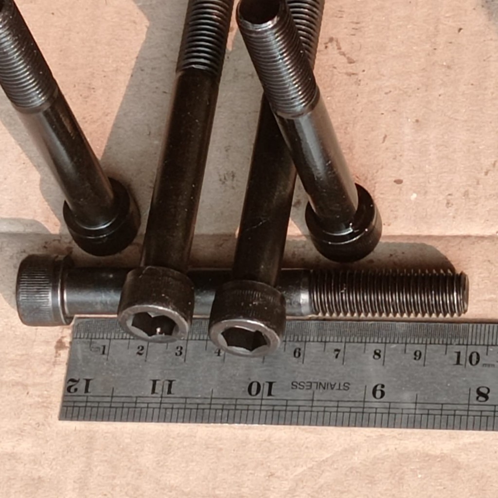 BAUT L BAJA M12 X 100 / BAUT M12 / BAUT 19 KUNCI L10 / L 10 HALF DRAT / BAUT L M12 X 100 / BAUT L M1