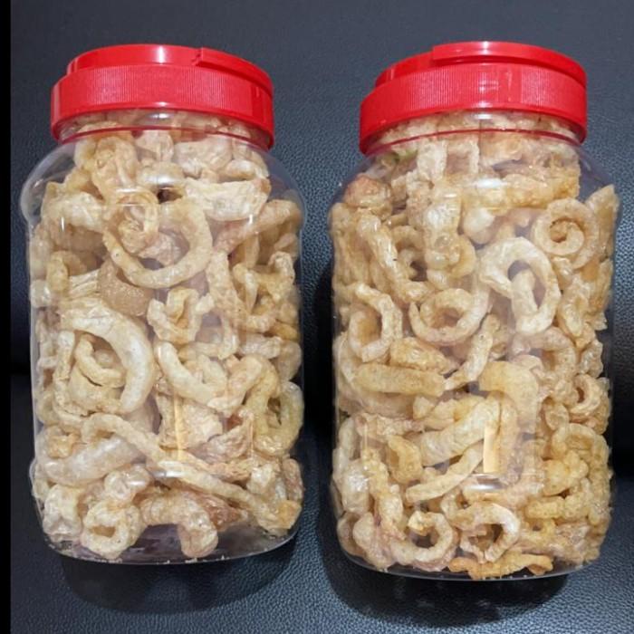 

Kerupuk Kulit Babi / cu jiu ca Spiral
