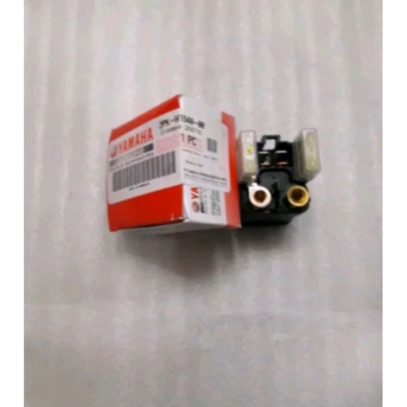 BENDIK STATER YAMAHA R-15 LAMA 2015 ORIGINAL YGP