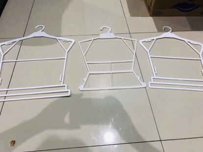 Gantungan / Hanger Setelan Baju Anak Ju 14 Plastik Orisinil