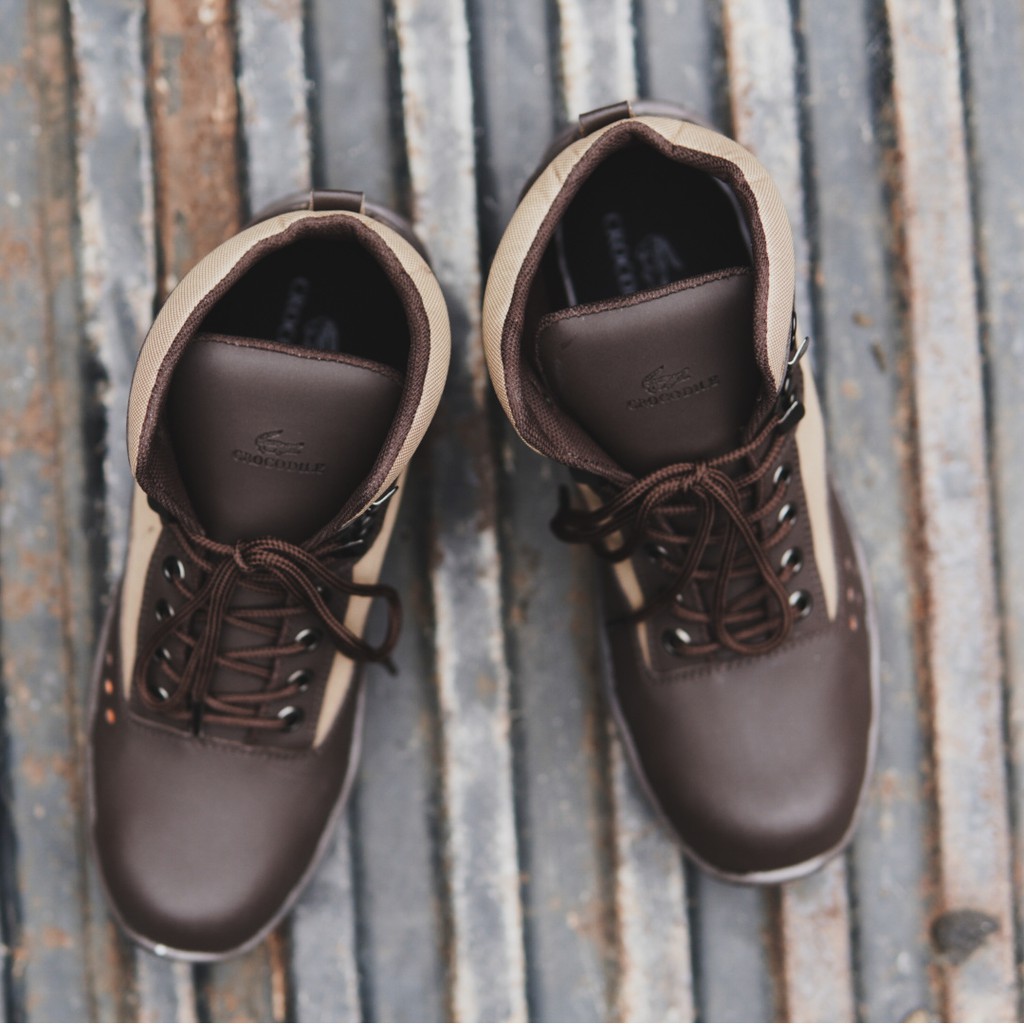 sepatu pria boots crocodile tangker coklat safety ujung besi murah