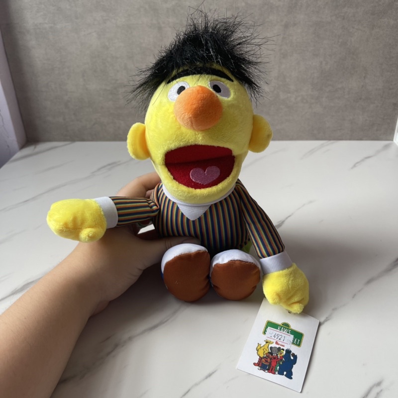Boneka Yellow Bert Monster Sesame Seeds 26Cm Boneka Wawa