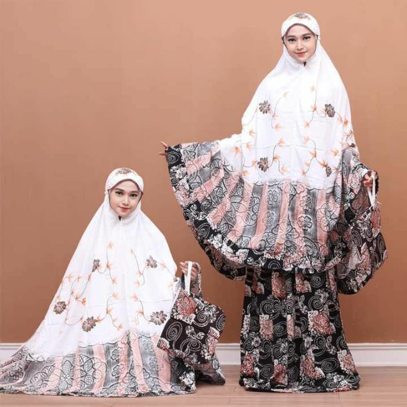 MUKENA LUKIS MUKENA BATIK MUKENA CAP MUKENA SOLO MUKENA PEKALONGAN MUKENA JOGJA MUKENA MURAH