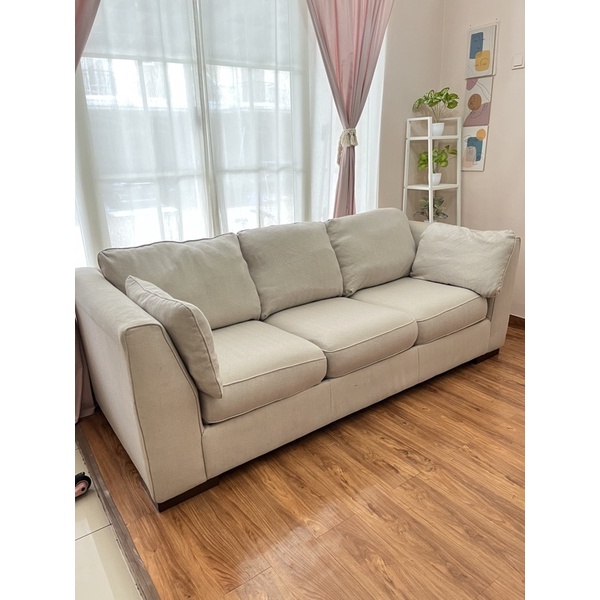 sofa ashley informa 3 seater, 80% good condition