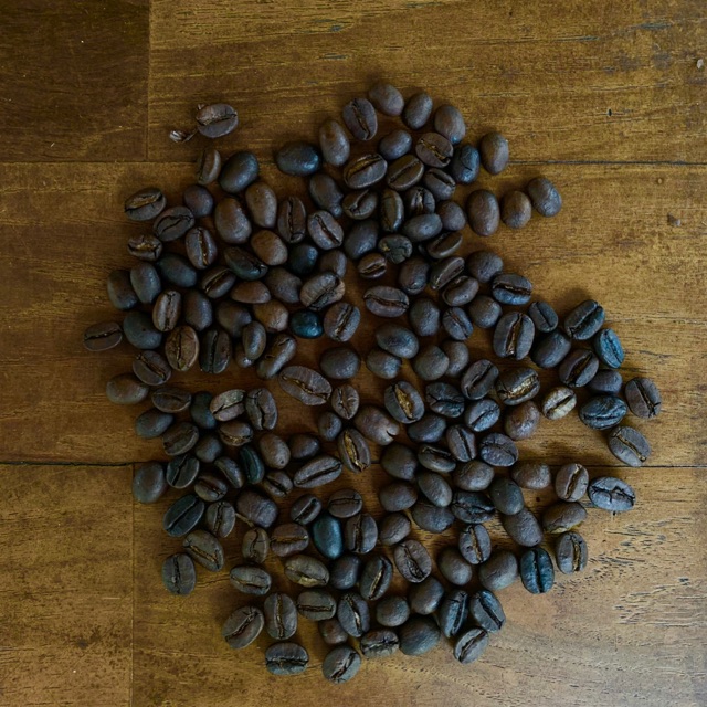 

Rainforest roasted coffee beans Arabica
