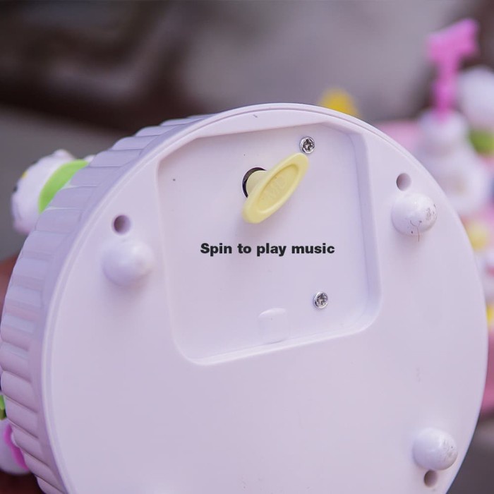MUSIK-KOTAK- KOTAK MUSIK MUSIC BOX MUSICAL KARAKTER HELLO KITTY SANRIO CAKE - MERAH MUDA -KOTAK-