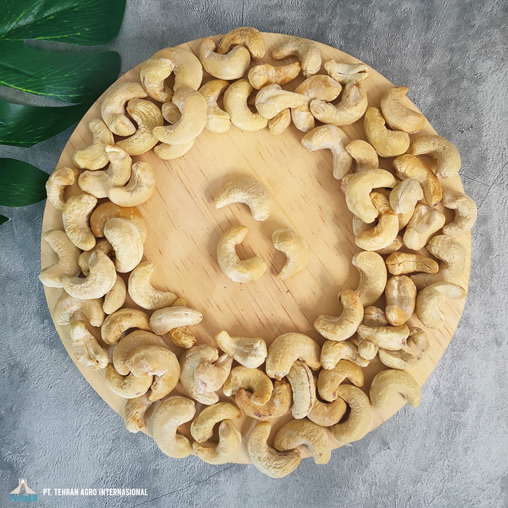 

Cashew Roasted w320 medium size500gr