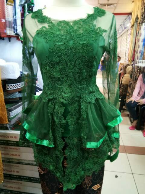 Atasan kebaya wisuda peplum pita corneli + inner-5