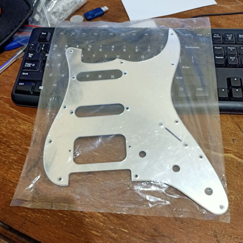 Pickguard Miror Stratocaster HSS - Not Picguard Ibanez