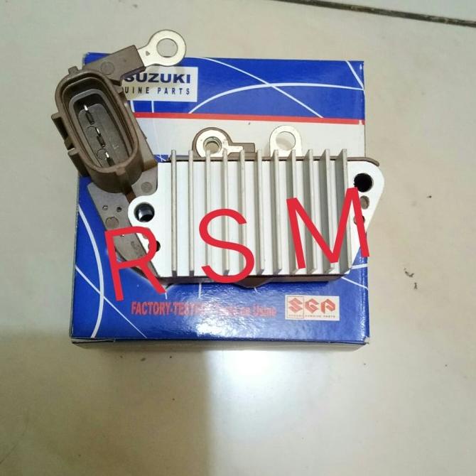 IC REGULATOR/IC ALTERNATOR KARIMUN KOTAK SIRION AERIO 12VOLT KAKI 3