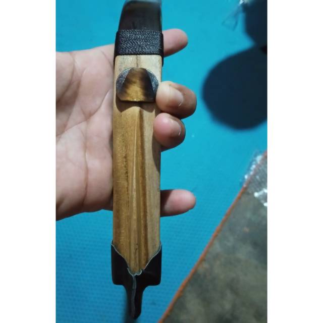 Busur Hybrid KTB mentahan