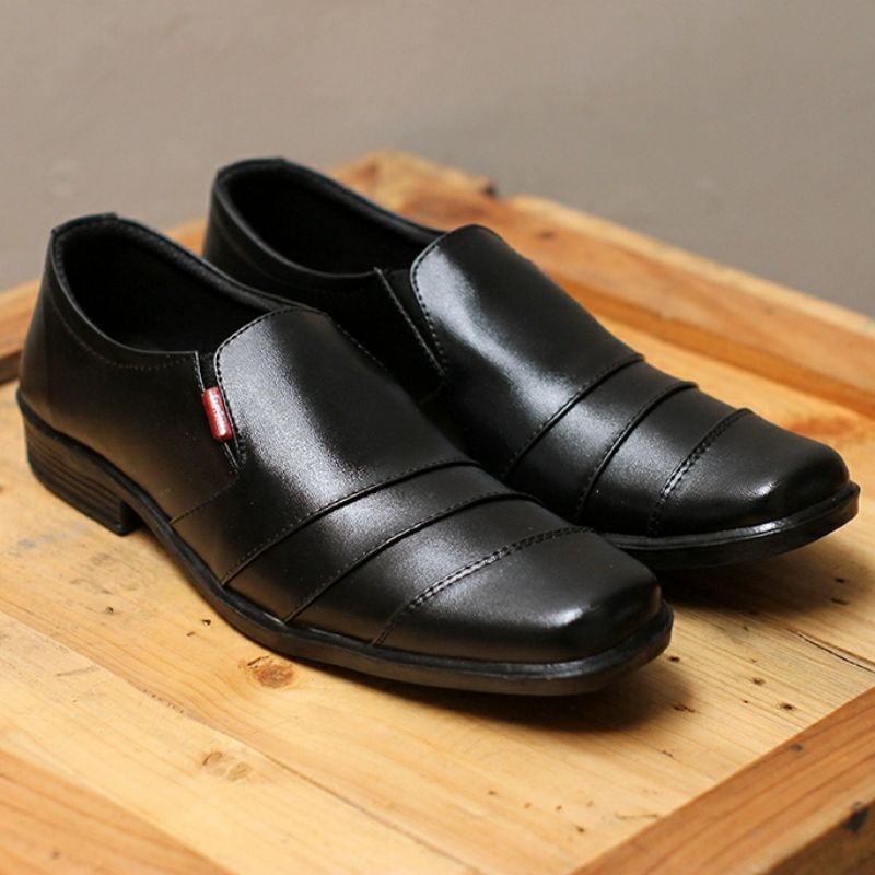 PANTOFEL GRATEFULL - EASTBROOK | Pantofel Kerja Pria Pantofel Slip On Slop Formal Kerja Kantor PNS Pesta