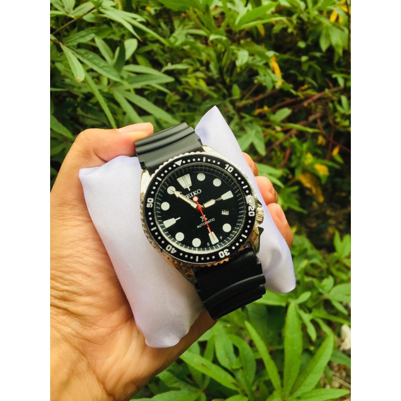 Jam tangan pria free box