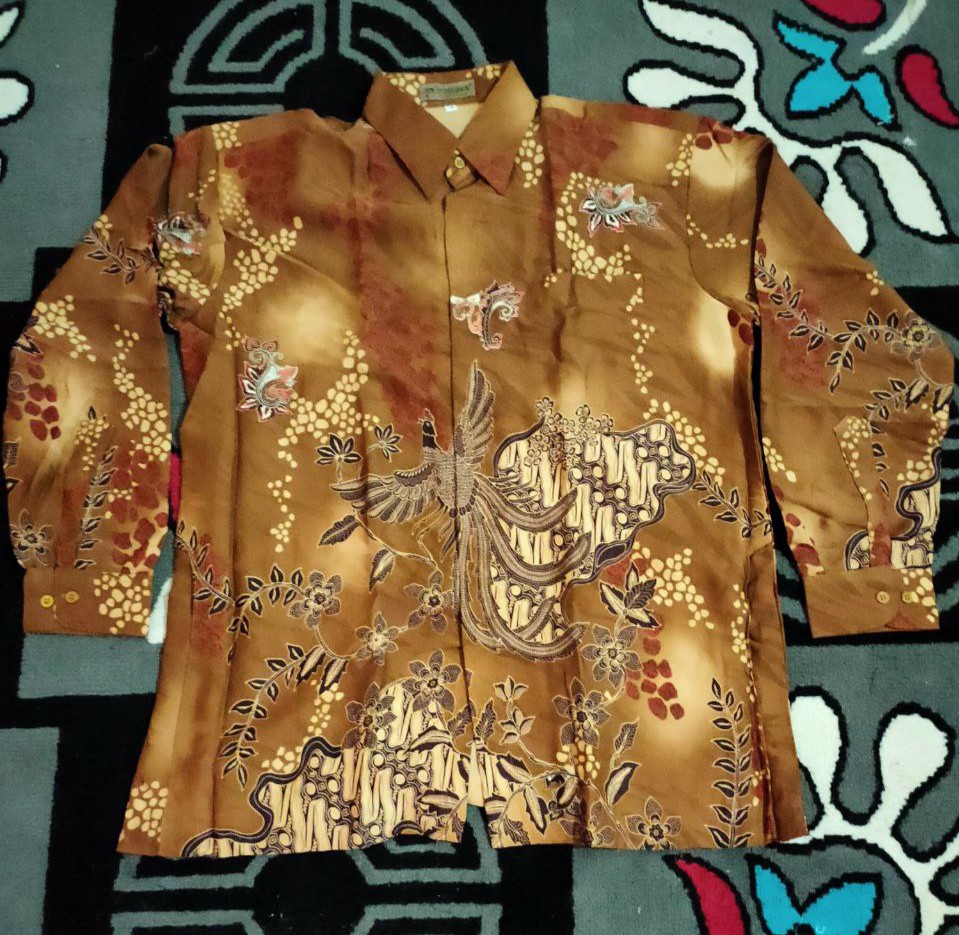 (bisa Cod) Kemeja Batik Semi Sutra Kreep Puring Istimewa Pundak Pakai Busa