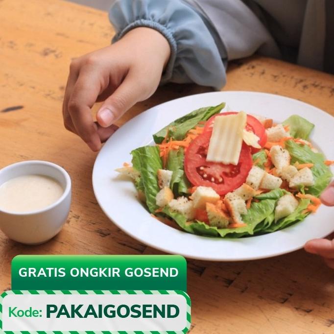 

Caesar Chicken Salad by Serasa