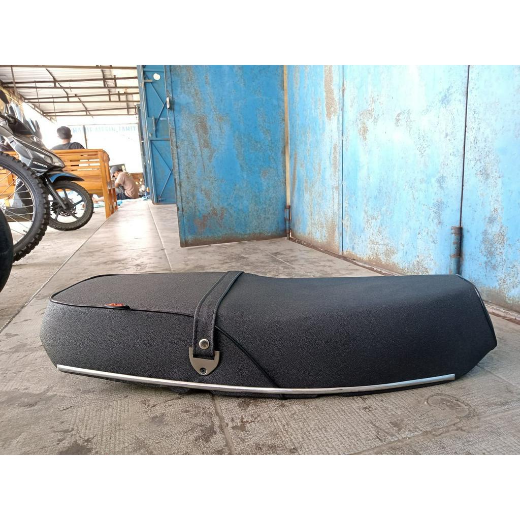 Jok astrea grand amplas tanpa benik-Jok astrea grand kulit amplas-Jok grand sabuk kulit amplas anti 